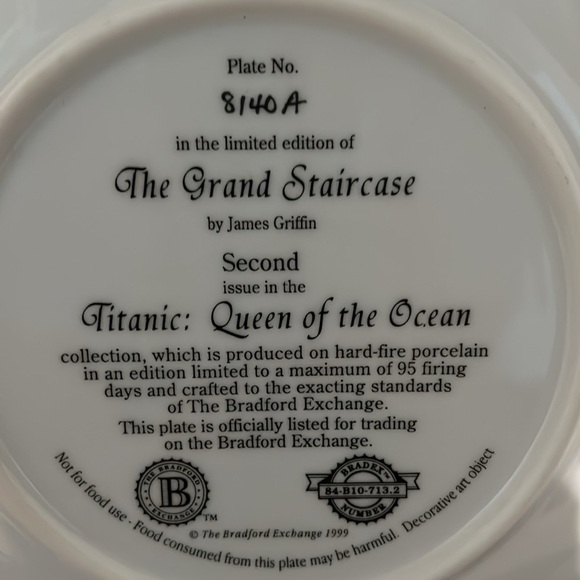 The Bradford Exchange Titanic “The Grand Staircase” hard-fire porcelain plate - Picture 2 of 3